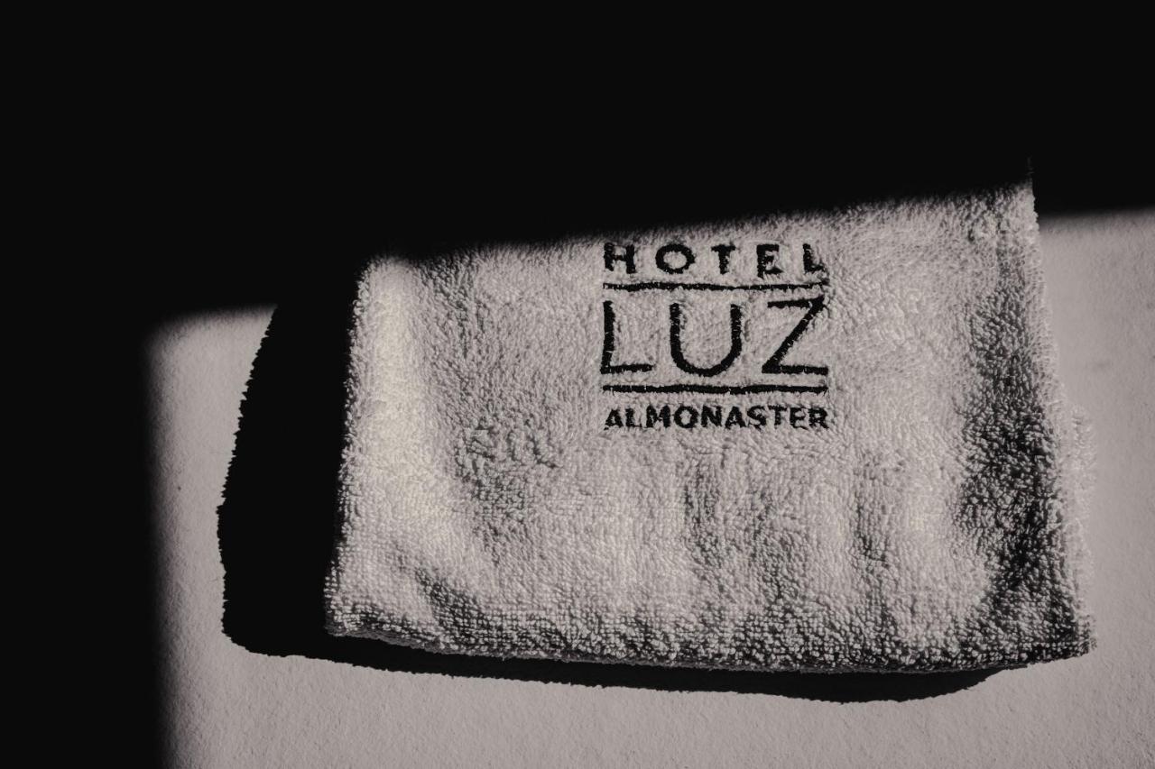 Hotel Luz Almonaster Almonaster la Real Exteriör bild